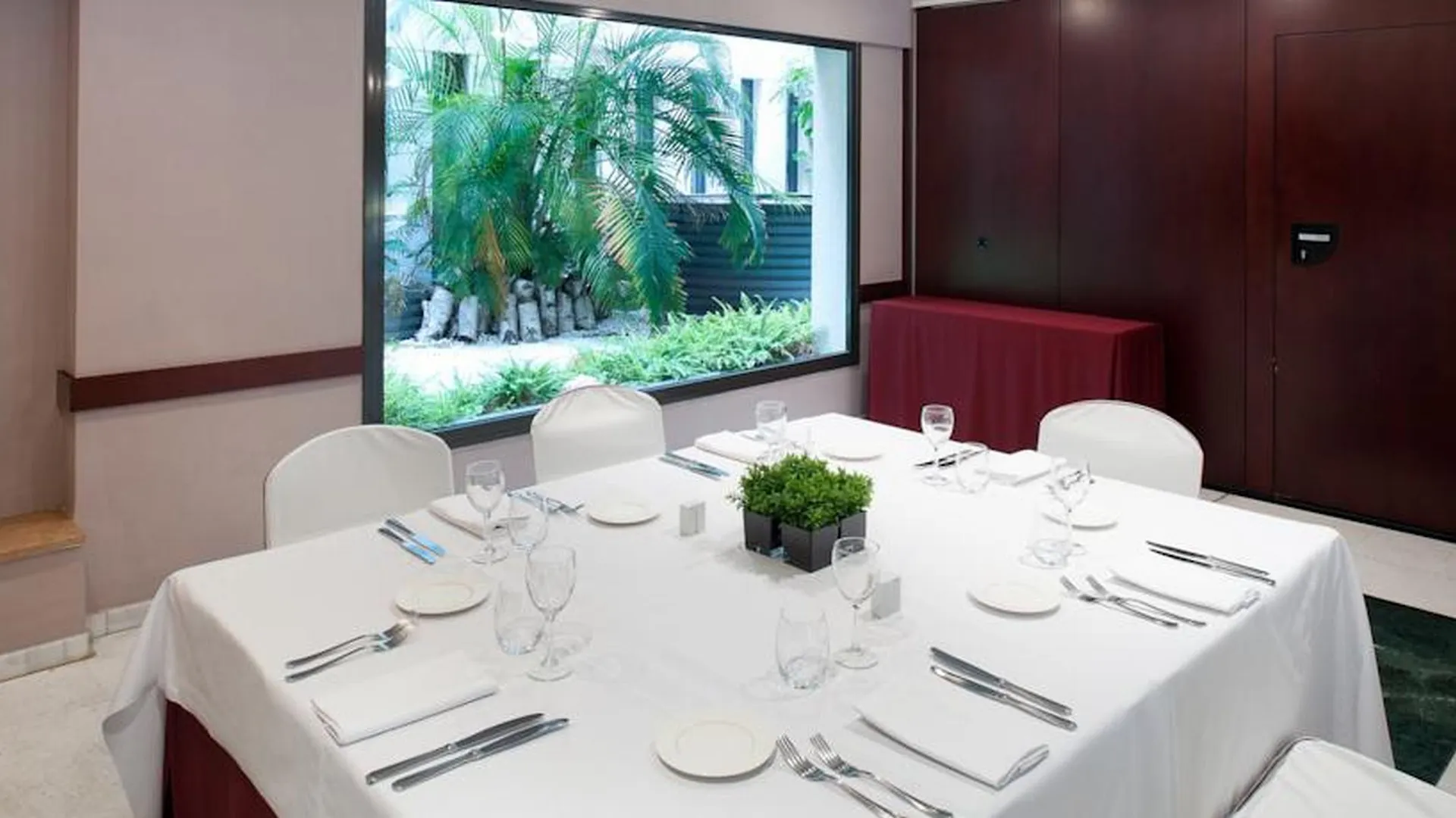 ****  Catalonia Eixample 1864 Hotel Barcelona Spanyolország