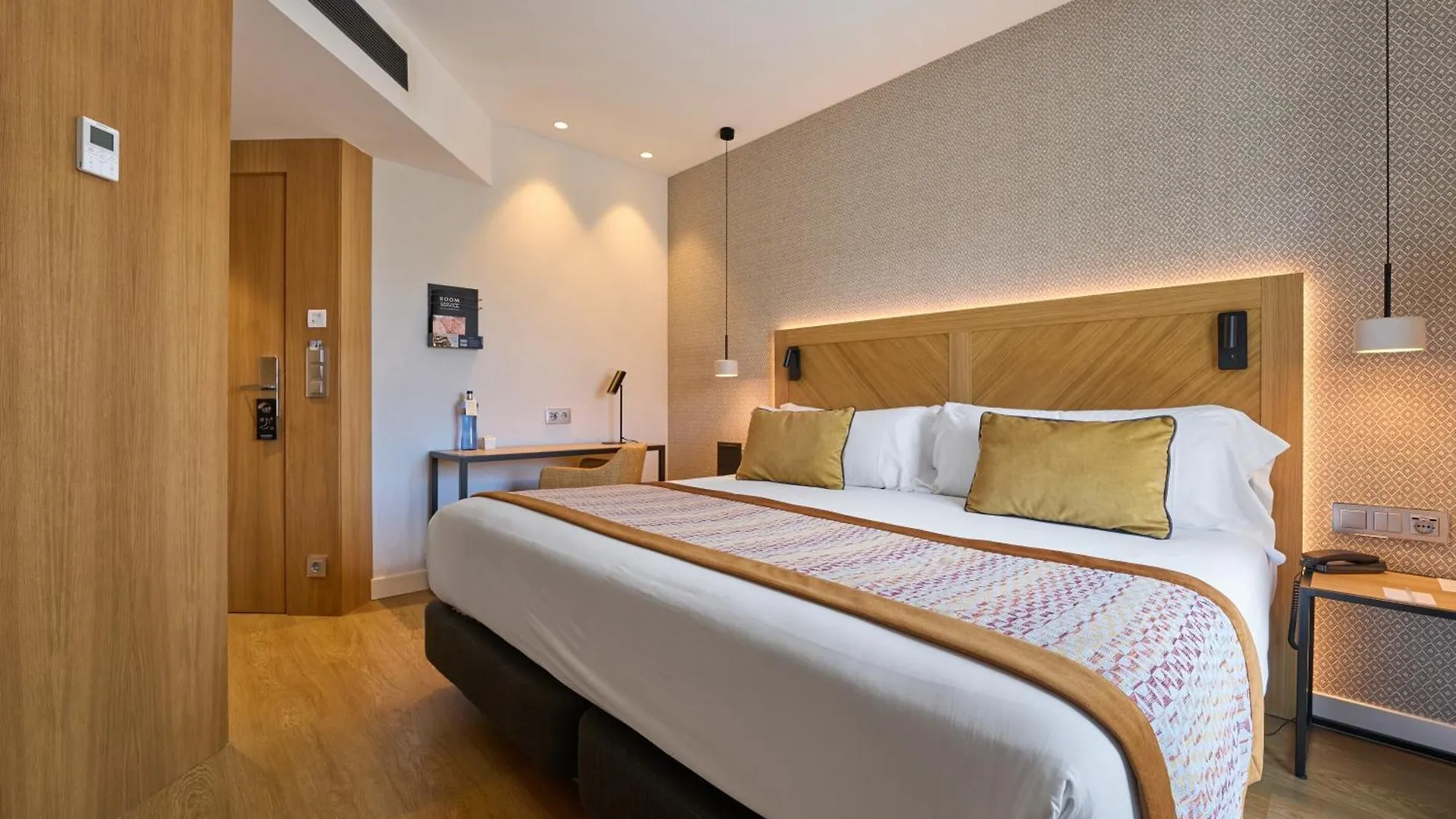 Hotel Catalonia Eixample 1864 Barcelona